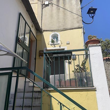 Casa Graziella Bed & Breakfast Celle Ligure Bagian luar foto