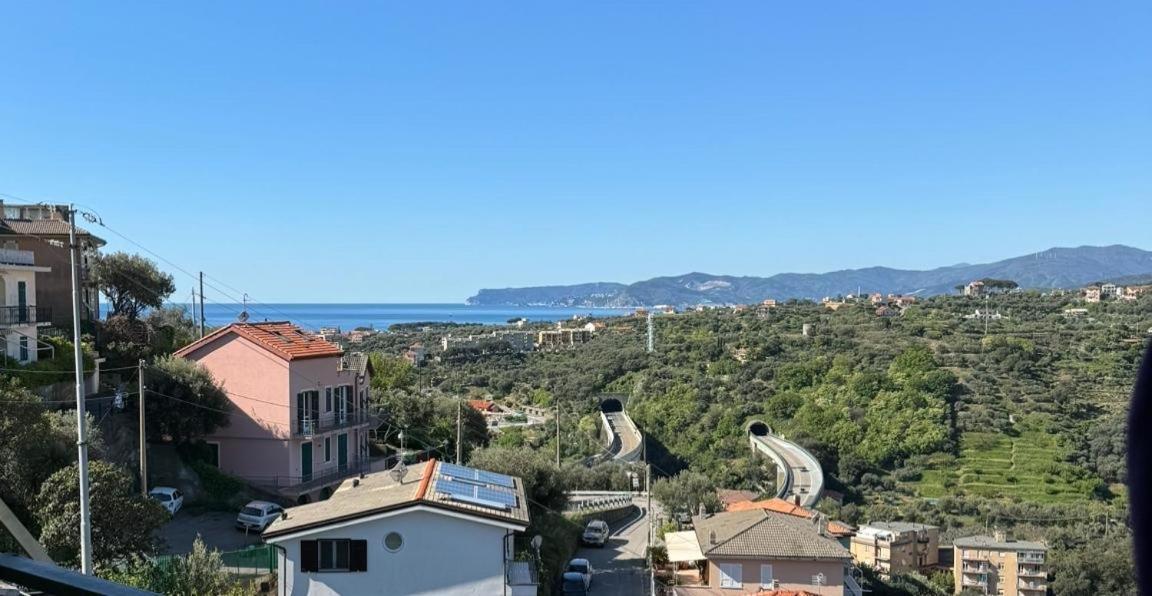Casa Graziella Bed & Breakfast Celle Ligure Bagian luar foto